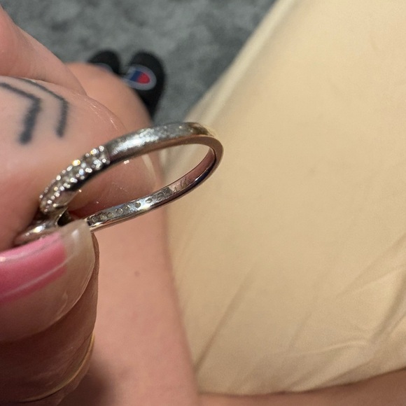 Ever Us ring size 5.5. Beautiful ring. - Picture 12 of 13